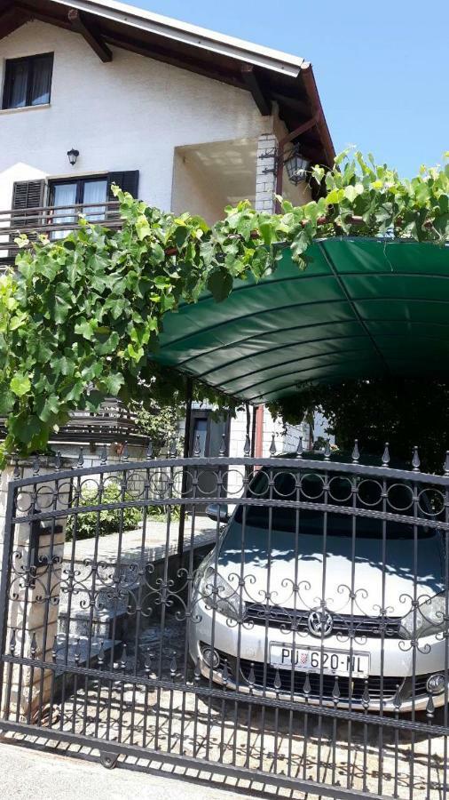 Ferienwohnung App Bajic Umag Exterior foto